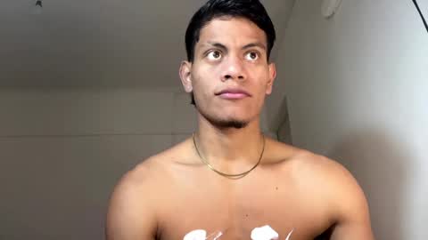 Snapshot of chocolate_sex436778 chatting on May 31, 2026, 8:21 pm thiango online show from May 31, 2026, 8:21 pm