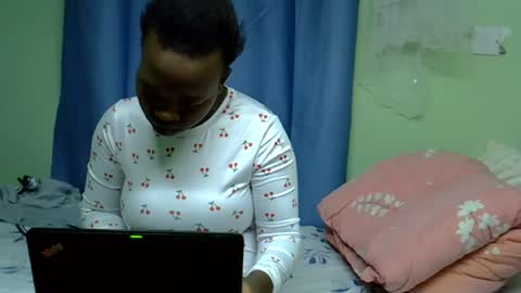 Snapshot of chocolateebonyxo chatting on July 27, 2026, 11:56 pm Chocolate Ebony online show from July 27, 2026, 11:56 pm