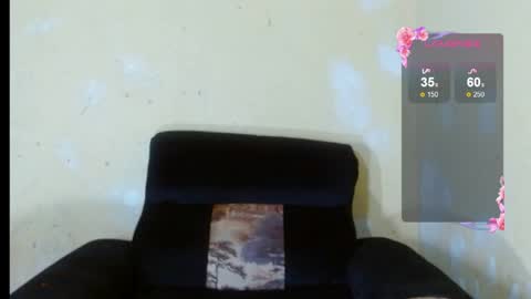 chocolatemilkebony online show from June 1, 2026, 2:46 am