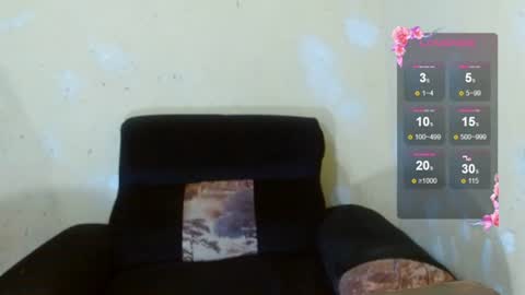 chocolatemilkebony online show from June 27, 2026, 7:41 pm