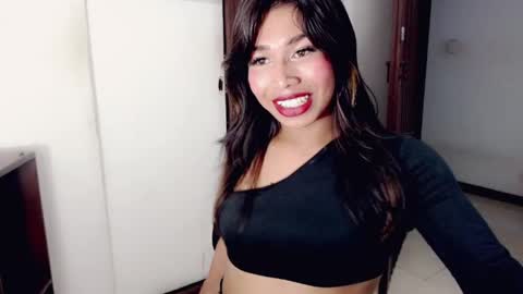 chocolatetriplex online show from May 2, 2026, 1:16 pm