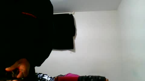 Snapshot of chocolatinhermoso chatting on January 4, 2025, 12:27 am Chocolatinhermoso online show from January 4, 2025, 12:27 am