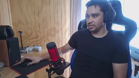 Snapshot of chocomate chatting on November 24, 2025, 1:55 pm chocomate online show from November 24, 2025, 1:55 pm