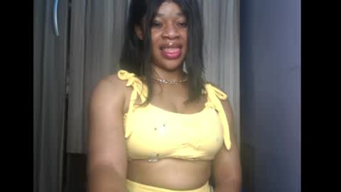 Snapshot of chocox_petitqueen chatting on April 27, 2026, 6:33 am ethereal online show from April 27, 2026, 6:33 am