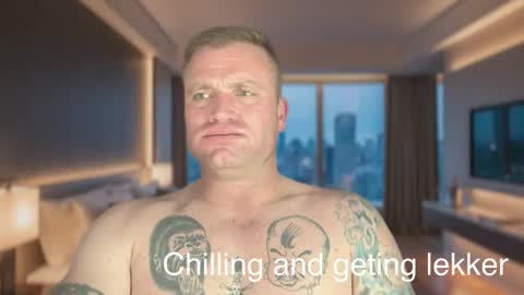Snapshot of chonksstar chatting on September 22, 2025, 11:51 pm Chonks online show from September 22, 2025, 11:51 pm