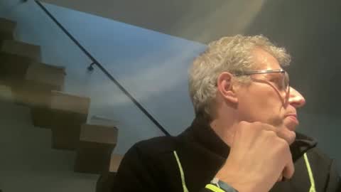 choupipat1 online show from February 28, 2025, 5:48 pm