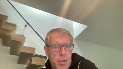 choupipat1 online show from February 5, 2026, 11:26 am