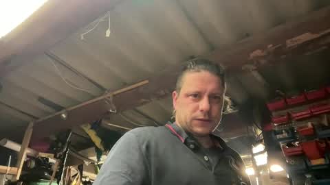 Snapshot of chris164 chatting on December 8, 2024, 5:29 am Chris online show from December 8, 2024, 5:29 am