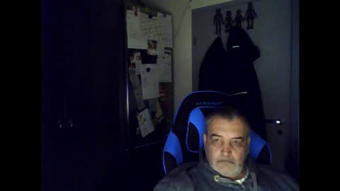 Snapshot of chris250268 chatting on September 28, 2025, 5:02 am Chris online show from September 28, 2025, 5:02 am