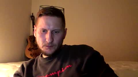 Christopher the Blue-Eye Guy online show from November 23, 2025, 7:08 am