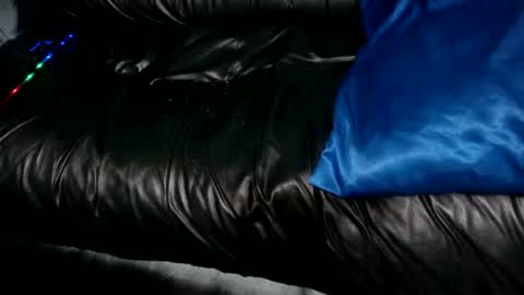 chris526520 online show from February 2, 2025, 6:04 am