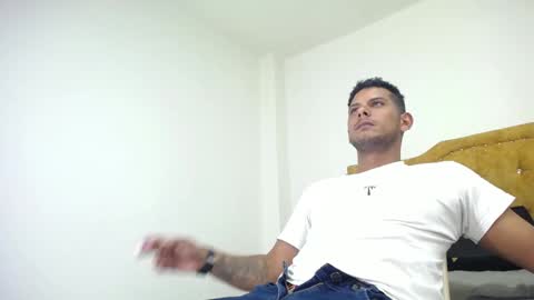 Snapshot of chris_dick2 chatting on May 19, 2026, 4:30 am chris_dick2 online show from May 19, 2026, 4:30 am