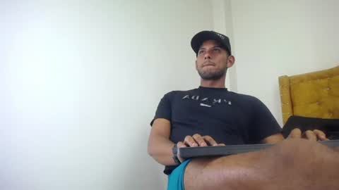 Snapshot of chris_dick2 chatting on June 12, 2026, 5:50 am chris_dick2 online show from June 12, 2026, 5:50 am