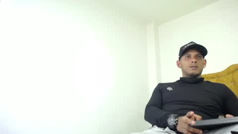 Snapshot of chris_dick2 chatting on June 19, 2026, 4:39 am chris_dick2 online show from June 19, 2026, 4:39 am