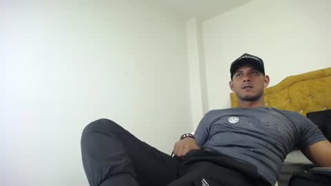Snapshot of chris_dick2 chatting on June 20, 2026, 3:53 am chris_dick2 online show from June 20, 2026, 3:53 am