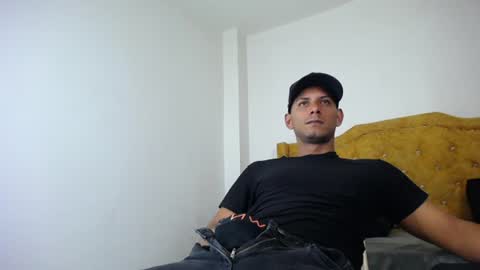 chris_dick2 online show from June 27, 2026, 4:28 am