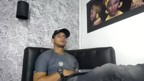 chris_dick2 online show from July 30, 2026, 4:44 am