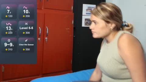 Snapshot of chris_sharon2023 chatting on February 26, 2025, 8:33 pm Yarixa online show from February 26, 2025, 8:33 pm