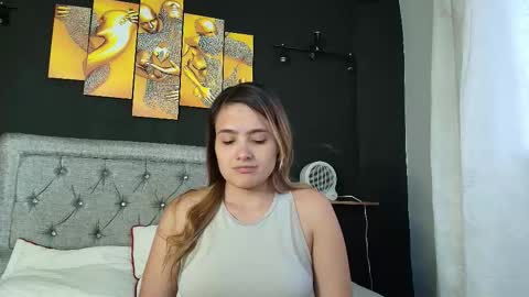 Snapshot of chris_sharon2023 chatting on September 21, 2025, 10:44 pm Yarixa online show from September 21, 2025, 10:44 pm