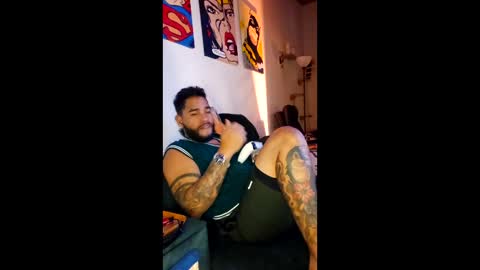 chris_stone444 online show from March 18, 2026, 5:43 am