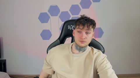 Chris Tyson online show from December 29, 2024, 3:11 am