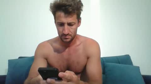 Snapshot of chrisaron chatting on May 28, 2026, 3:15 am chrisaron online show from May 28, 2026, 3:15 am