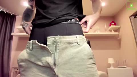 Chris online show from February 20, 2025, 6:39 am