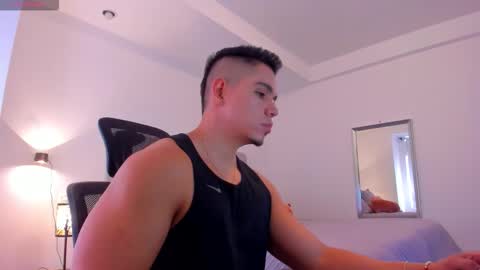 chrismorgan24 online show from October 8, 2025, 4:04 pm