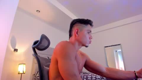 chrismorgan24 online show from July 18, 2026, 3:05 pm