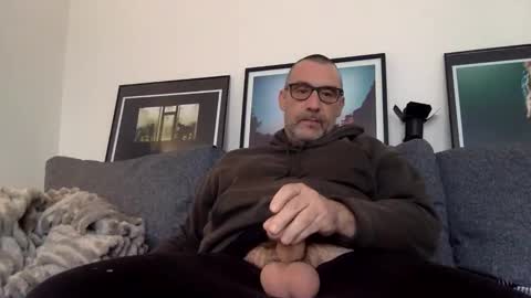 Snapshot of chrispanam13 chatting on November 16, 2025, 12:33 pm chrispanam13 online show from November 16, 2025, 12:33 pm