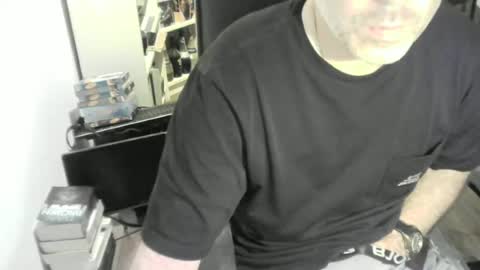 chrisprngr online show from June 25, 2026, 6:12 pm
