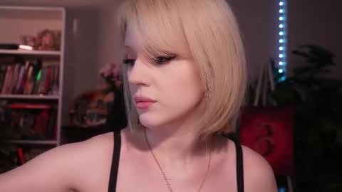 Snapshot of chriss_foxx chatting on July 29, 2026, 3:43 pm chriss_foxx online show from July 29, 2026, 3:43 pm