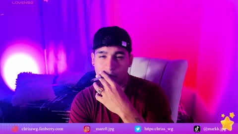 Christian Wang online show from December 20, 2025, 11:12 pm