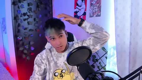 Christian Wang online show from April 30, 2026, 9:30 pm