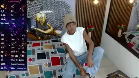Snapshot of chrisshottx chatting on July 13, 2026, 7:49 pm chrisshottx online show from July 13, 2026, 7:49 pm