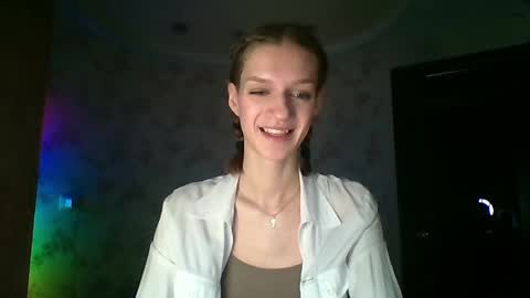 chrissy_joyful online show from April 14, 2026, 4:40 am