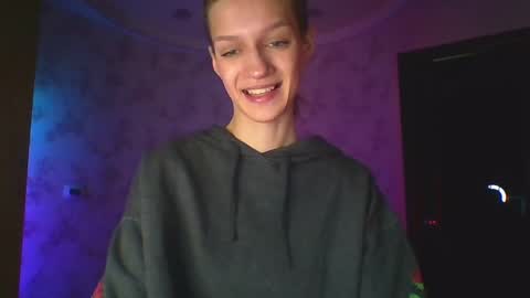 chrissy_joyful online show from April 30, 2026, 5:14 am
