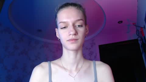Snapshot of chrissy_joyful chatting on June 18, 2026, 9:14 am chrissy_joyful online show from June 18, 2026, 9:14 am