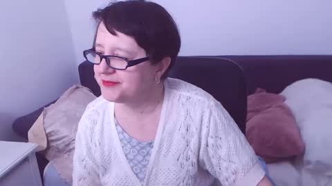 Christa online show from February 19, 2025, 7:38 pm