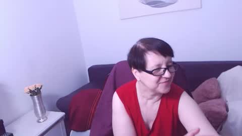 Snapshot of christarose chatting on June 17, 2026, 6:20 pm Christa online show from June 17, 2026, 6:20 pm