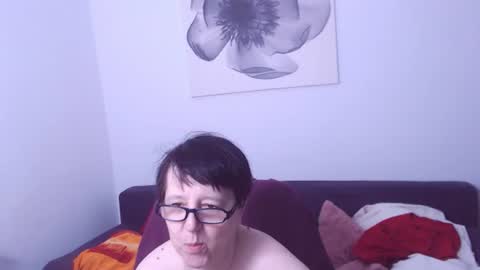 Christa online show from July 10, 2026, 7:16 pm
