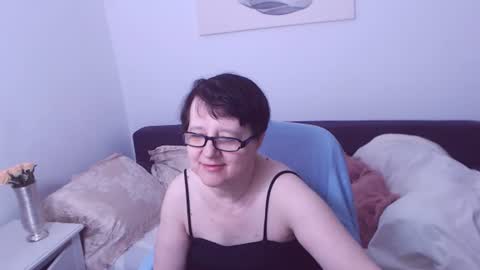 Christa online show from July 26, 2026, 11:28 am
