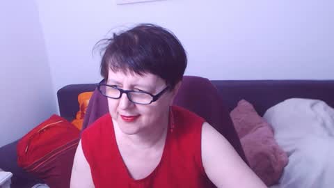 Christa online show from July 31, 2026, 2:33 am