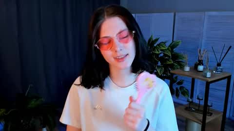 Snapshot of christaschrecongost chatting on March 6, 2026, 6:37 pm christaschrecongost online show from March 6, 2026, 6:37 pm