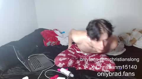 Snapshot of christianslong chatting on September 25, 2025, 11:41 pm christianslong online show from September 25, 2025, 11:41 pm