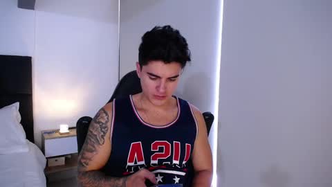 Snapshot of christianvalenzia chatting on January 29, 2025, 4:19 pm Christian online show from January 29, 2025, 4:19 pm