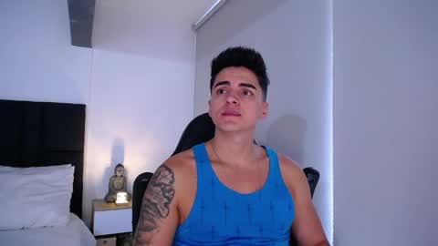 Snapshot of christianvalenzia chatting on February 26, 2025, 3:08 pm Christian online show from February 26, 2025, 3:08 pm