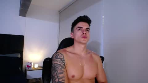 Snapshot of christianvalenzia chatting on September 15, 2025, 12:16 pm Christian online show from September 15, 2025, 12:16 pm