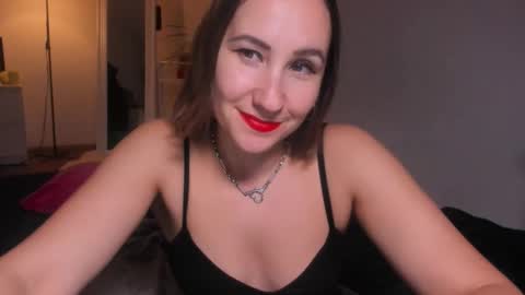 Snapshot of christina_rosse chatting on November 8, 2025, 3:34 pm christina rosse online show from November 8, 2025, 3:34 pm