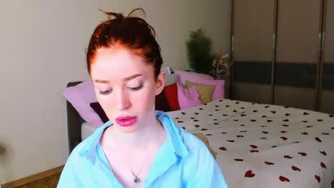 Snapshot of christinaconteeree chatting on May 4, 2026, 3:13 am christinaconteeree online show from May 4, 2026, 3:13 am